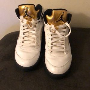 JORDAN 5